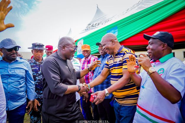 Delta guber candidate, Oborevwori visits Owhelogbo community, ask for votes