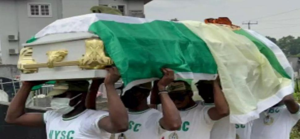 LAGOS BUS-TRAIN CRASH: “If not for this cashless policy, my daughter would not have followed that bus”-Father of deceased cries out