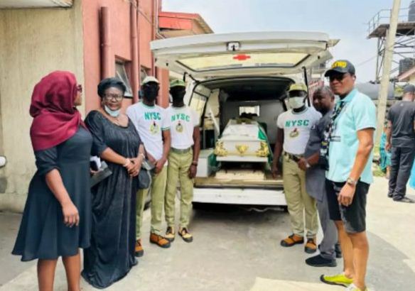 LAGOS BUS-TRAIN CRASH: "If not for this cashless policy, my daughter would not have followed that bus"-Father of deceased cries out
