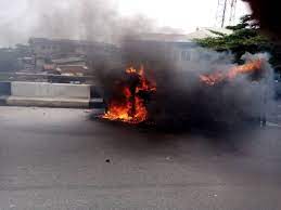 10 passengers burnt to death on Oyo-Ogbomoso road
