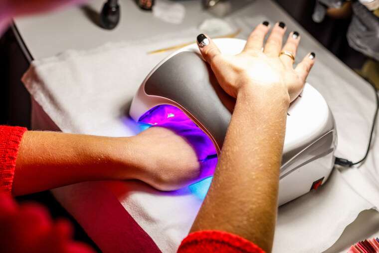 Women who get gel manicures risk cancer- Research
