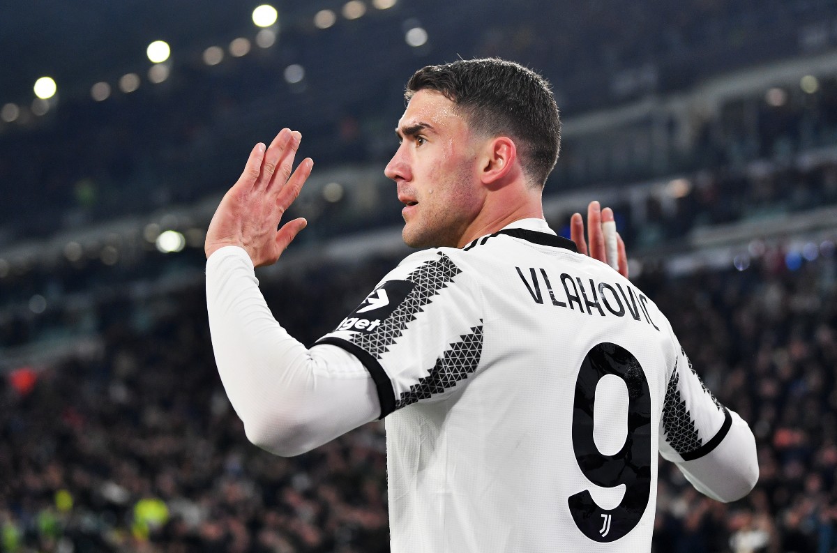 Juventus refuse €50m offer from Bayern Munich for Vlahovic
