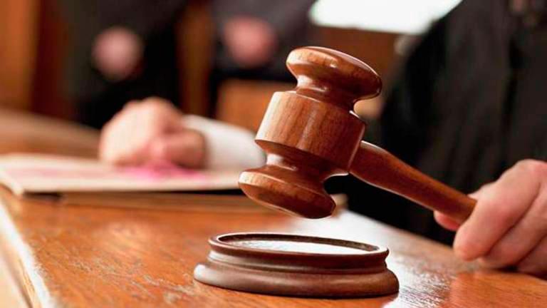 Judge drops sentence for Mexican woman convicted of killing rapist