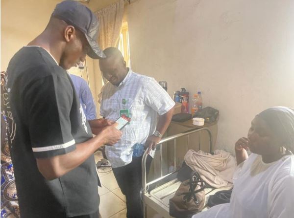 Nottingham Forest striker, Awoniyi makes surprise visit to Ilorin hospital
