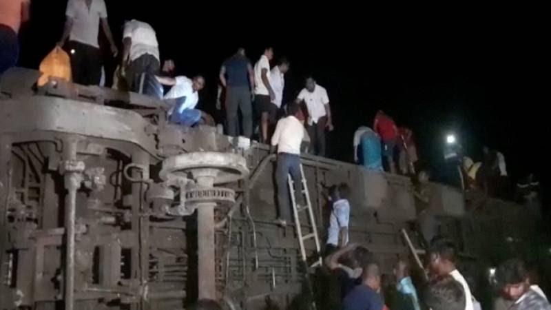 Pandemonium as dozens feared dead after train crash in India