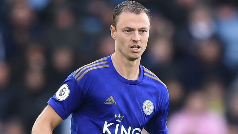 Jonny Evans receiving MBE