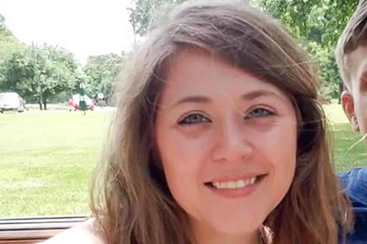 2-year-old boy kills his pregnant mother with gun in US