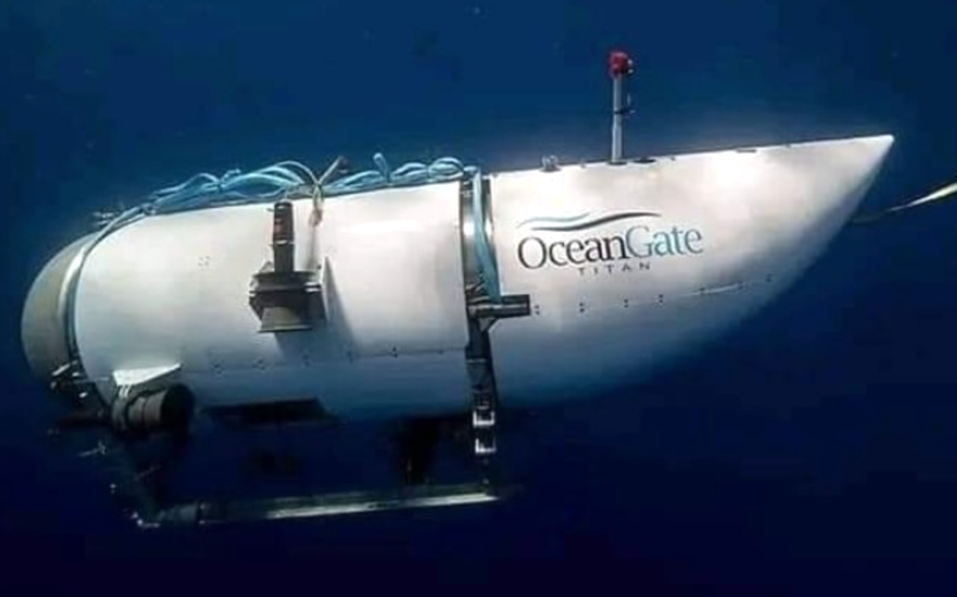 Families pay tribute after Titan submersible deaths