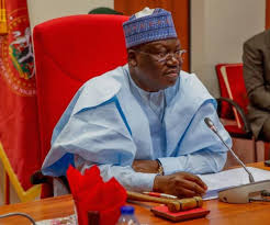 Senate shifts valedictory session