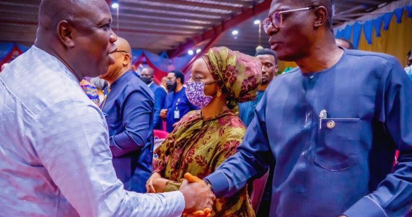 APC chieftain hails Sanwo-Olu, Ambode reconciliation