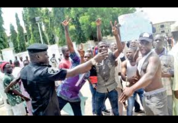 Protests in Abuja over ”blasphemy” in Sweden