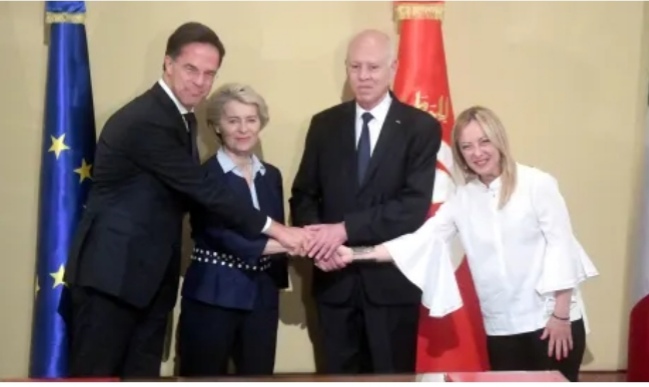 EU, Tunisia sign deal to fight illegal migration