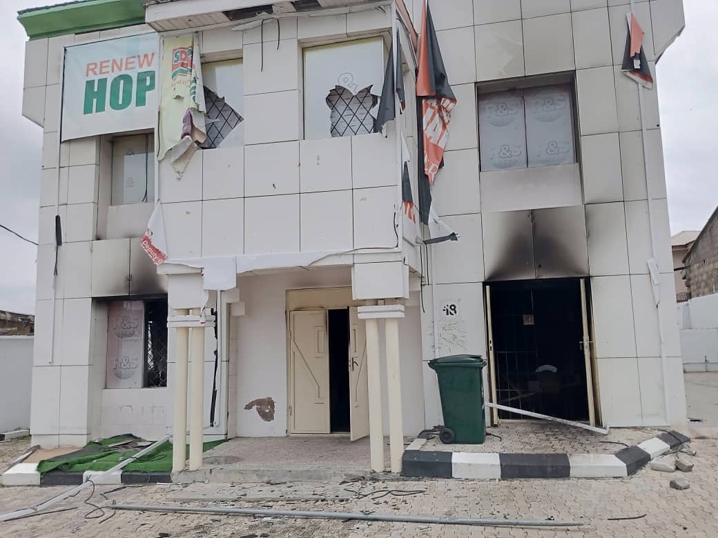 Kogi Guber: Hoodlums set ablaze SDP campaign office