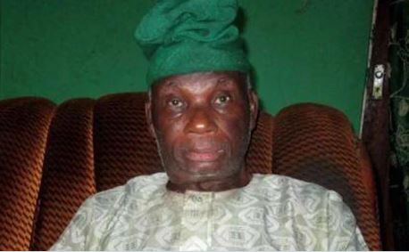 BREAKING: Designer of Nigerian Flag, Pa Taiwo Akinkunmi is dead
