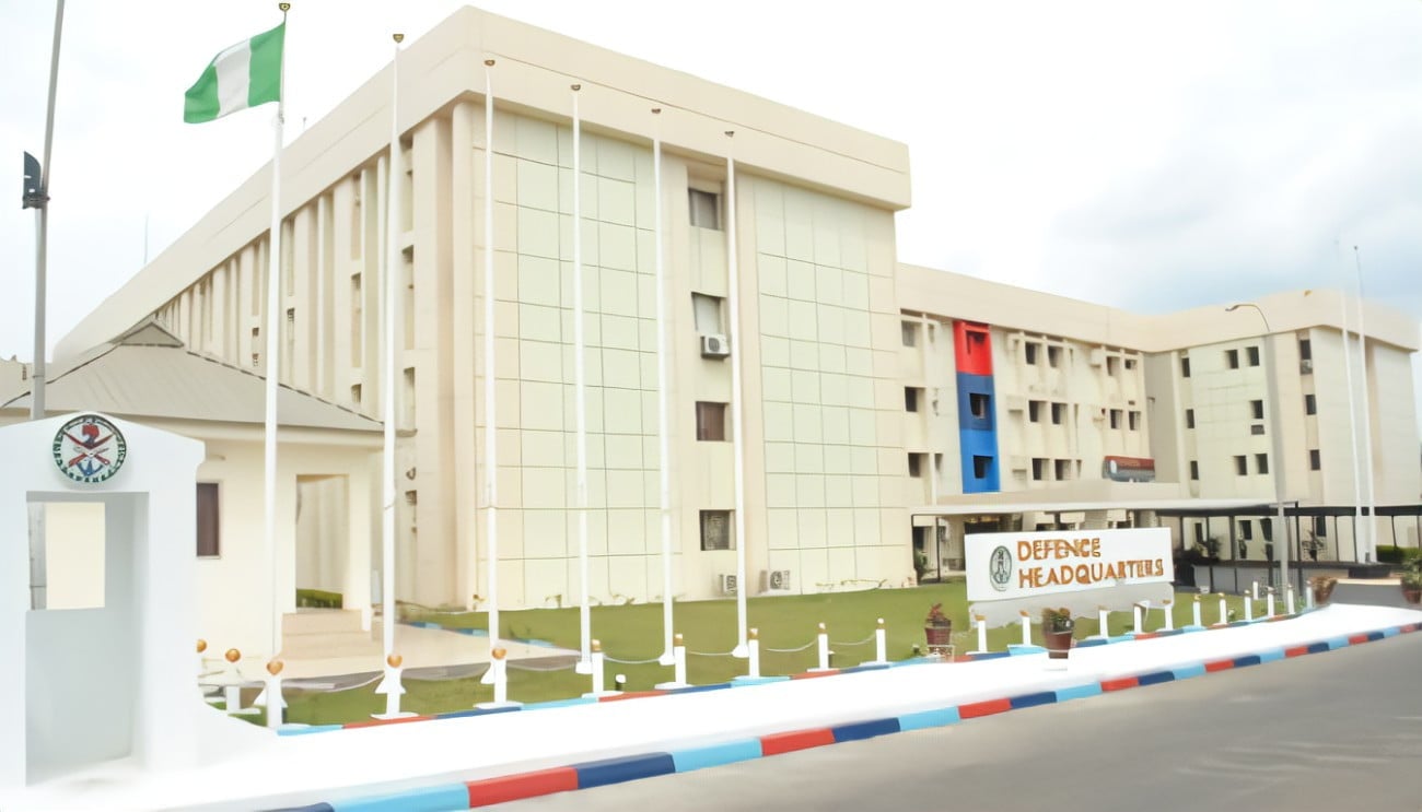 Troops nab 49 suspected oil thieves, destroy 22 illegal refining sites – DHQ