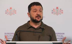 Zelensky vows retaliation for family killed near Kherson