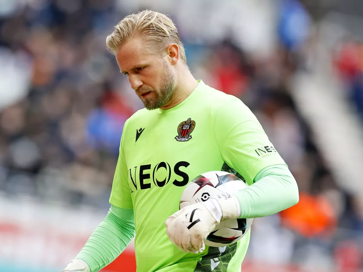 EPL: Chelsea set to replace Kepa with Schmeichel