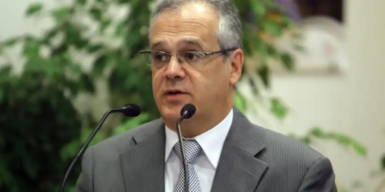After weeks of tension, France’s ambassador to Niger leaves country