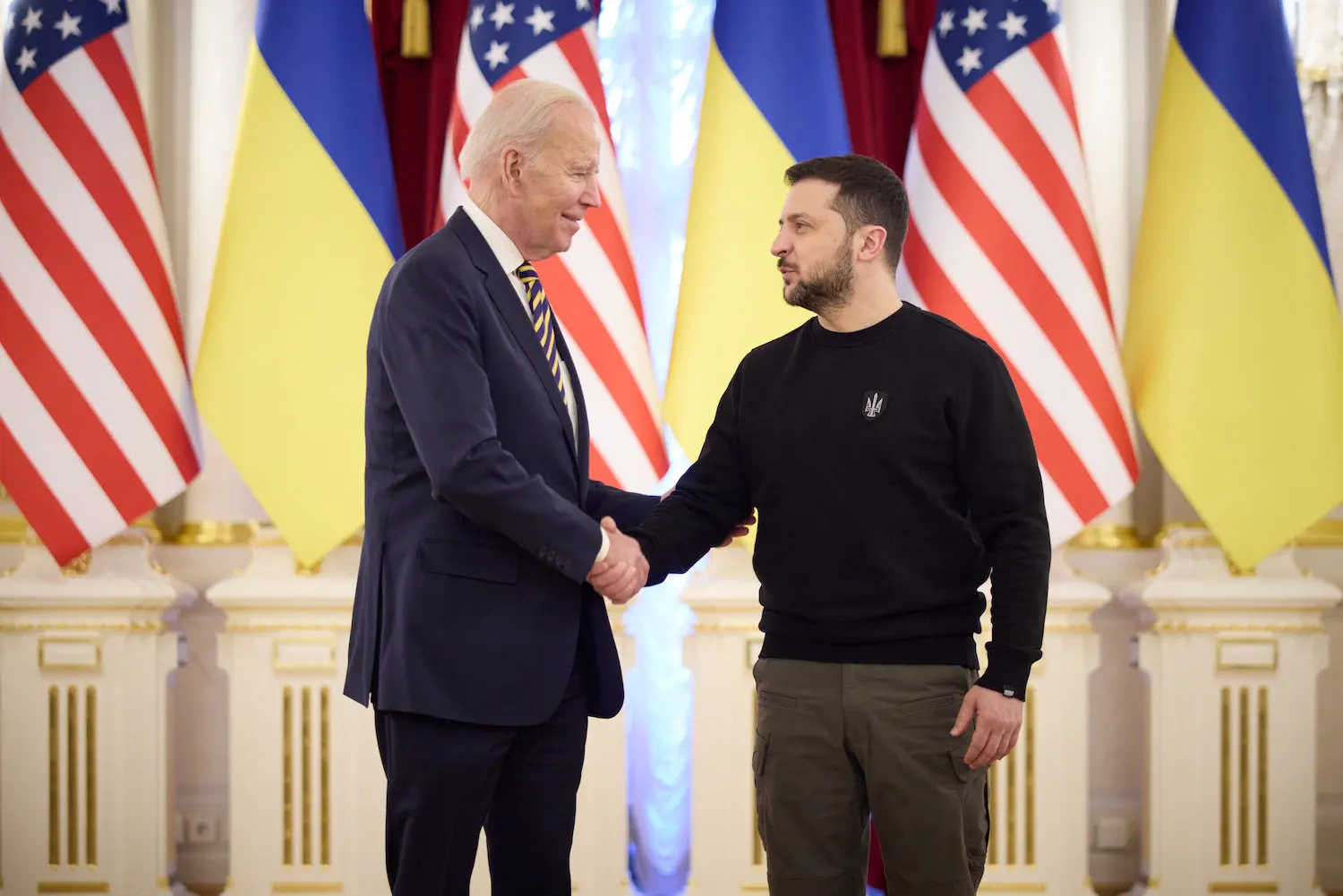 US president, Biden welcomes Zelensky to White House