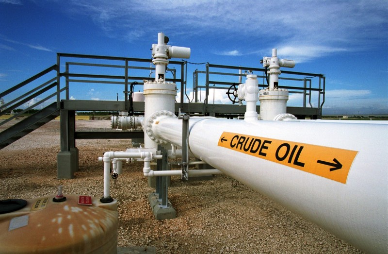 FG continues crude oil sales in Naira