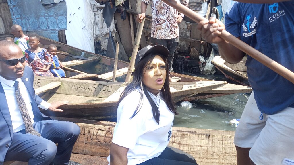 FG begins verification of National Social Register, minister visits Makoko