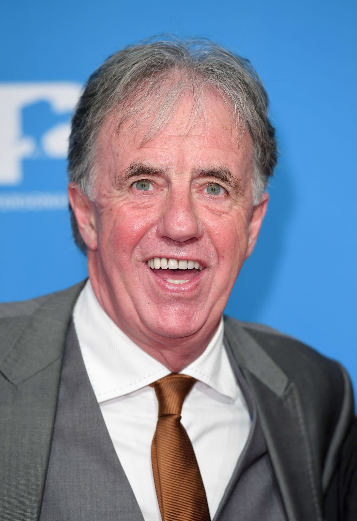 FA Cup: Lawrenson predicts Man City vs Chelsea, Coventry vs Man United