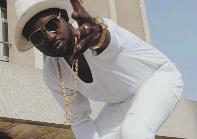 Blackface Accuses Burna Boy, Davido, Others of plagiarizing