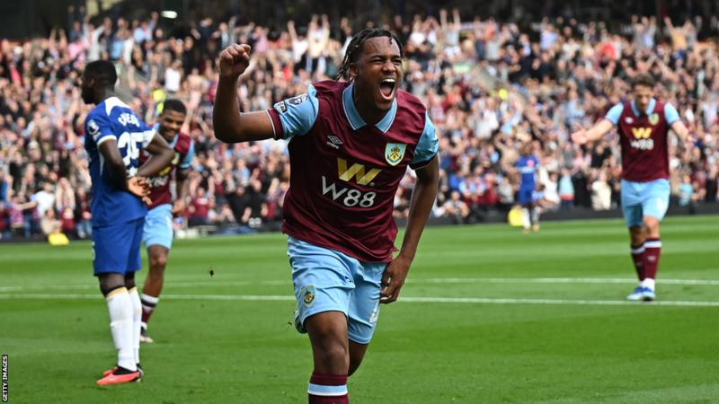 EPL: Chelsea thrash Burnley in comeback win
