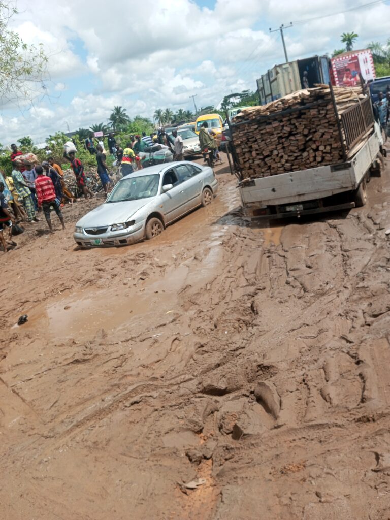 Motorists groan over bad state of Mowo-Ikoga Road in Badagry