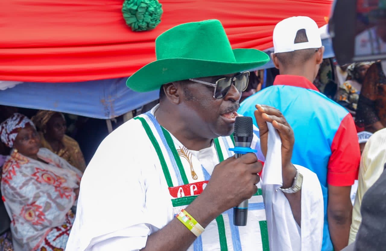 Kogi 2023: Ex-federal lawmaker, others exit PDP for APC