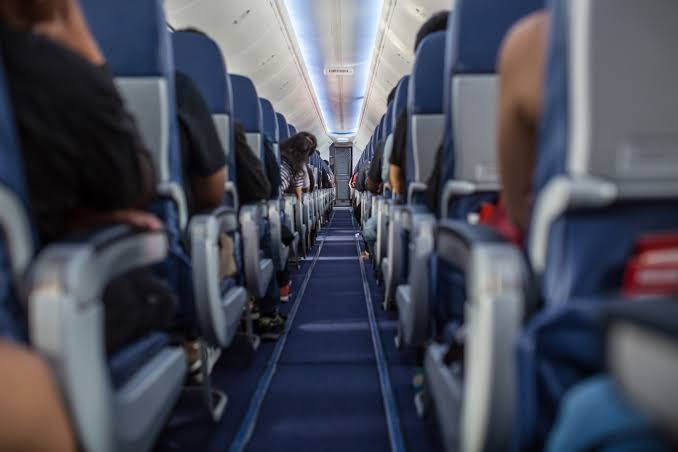 SHOCKING! Pilot, Co-pilot slept off for 28mins on flight to Indonesia