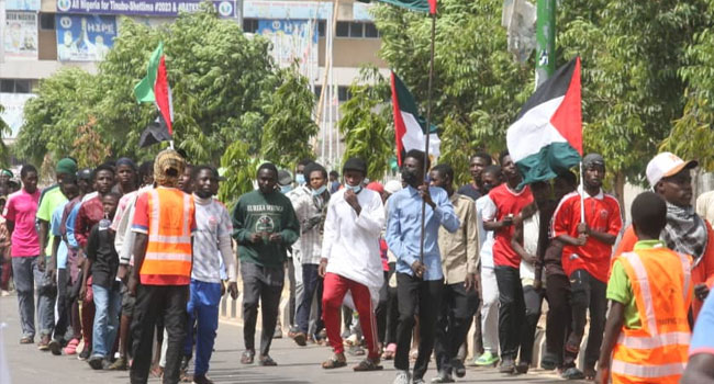 Israel-Hamas: Two killed as security operatives, Shittes protesters clash in Kaduna