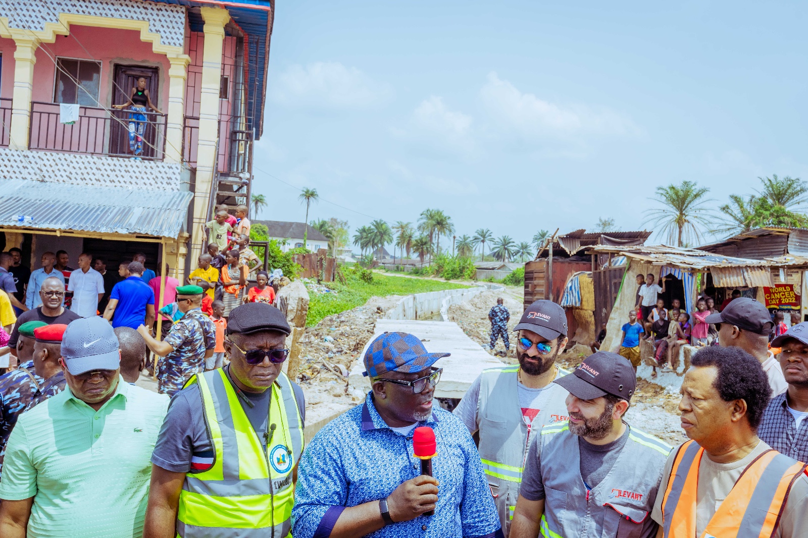 Rising Prices: Oborevwori asks contractors to speed up work +Photos