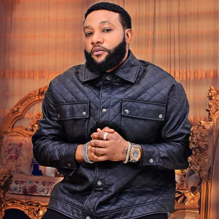How I brought Iyanya to hustle in Lagos – Kcee