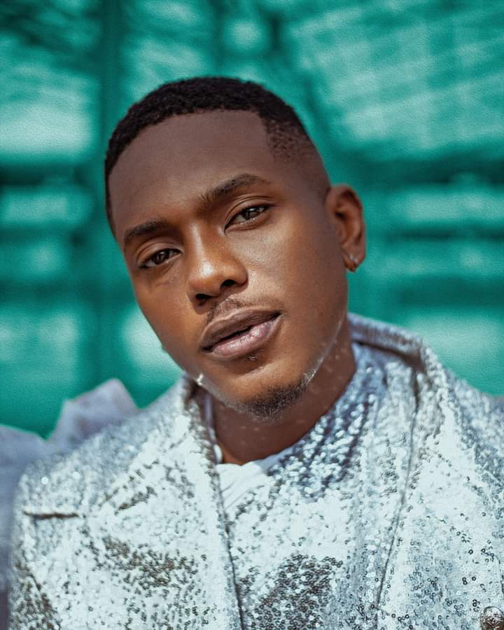 “I don’t flaunt borrowed cars like you” – Timini Egbuson fires back at Zubby Michael