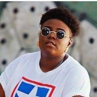 Teni sends strong message to Nigerian Beggars