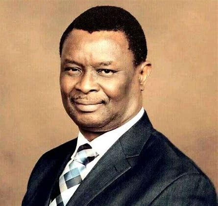 Pray for your wife if she is not submissive – Mike Bamiloye