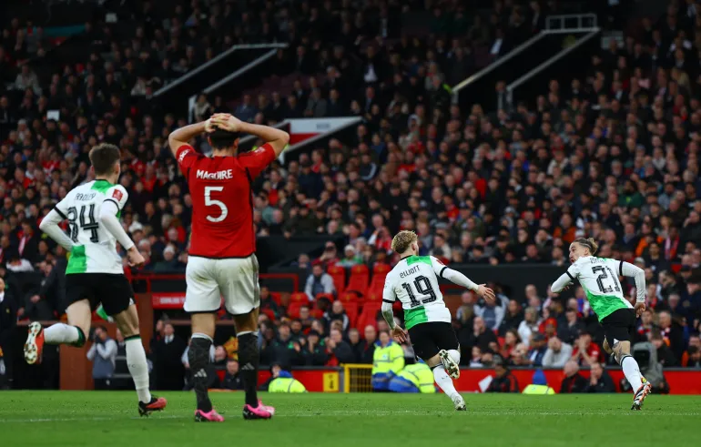 EPL: Liverpool remain second after playing 2-2 draw with Manchester United