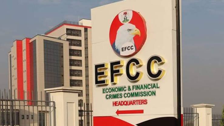 N12bn Bribery Scandal: EFCC urged to prosecute indicted Nigeria Customs Officials