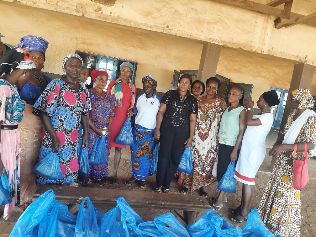 Nollywood Actress, Firefighter, Grace Agbo celebrates birthday with widows, donates food items+Photos