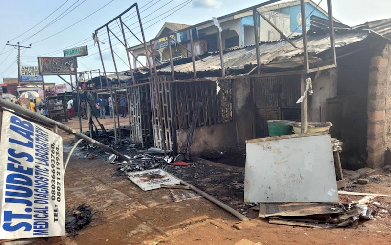 Fire razes 4 shops in Edo
