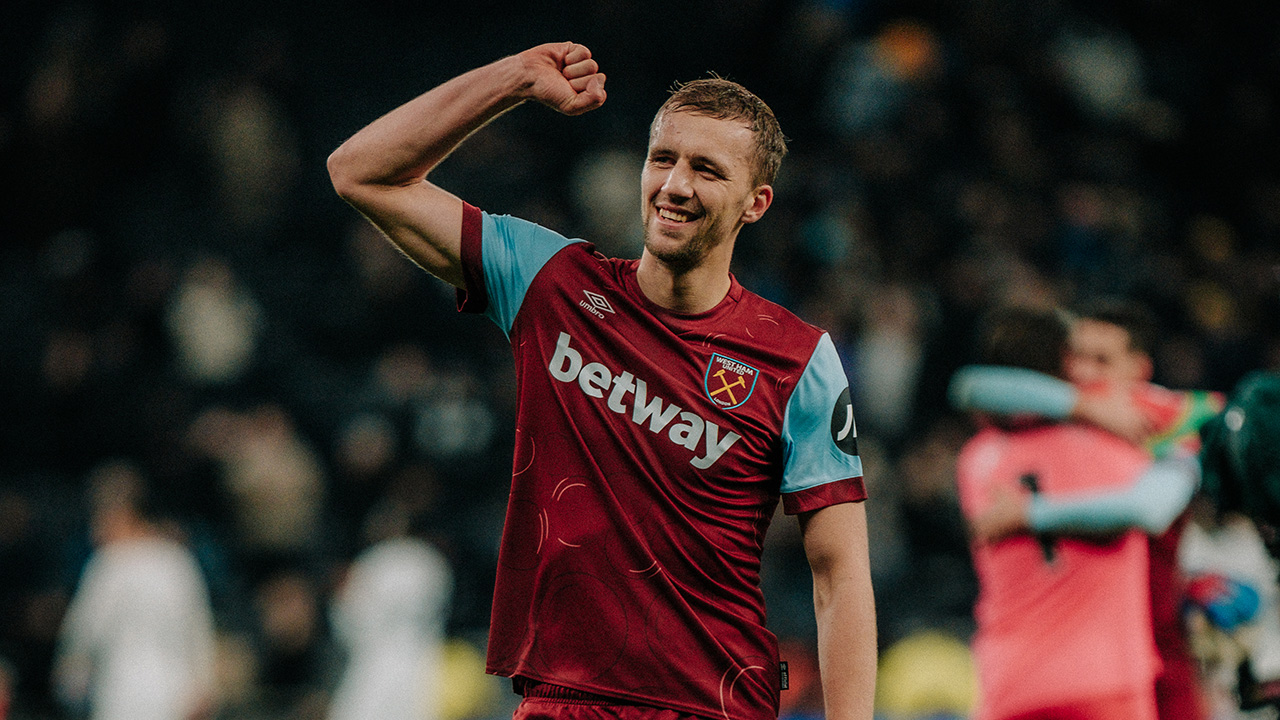 We deserved Chelsea thrashing - West Ham midfielder