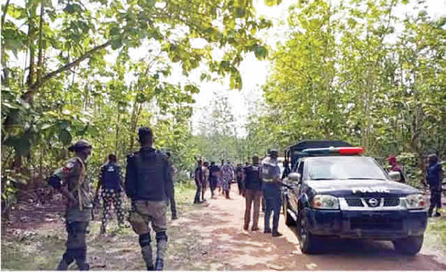 Security operatives rescue 17 abducted passengers in Katsina