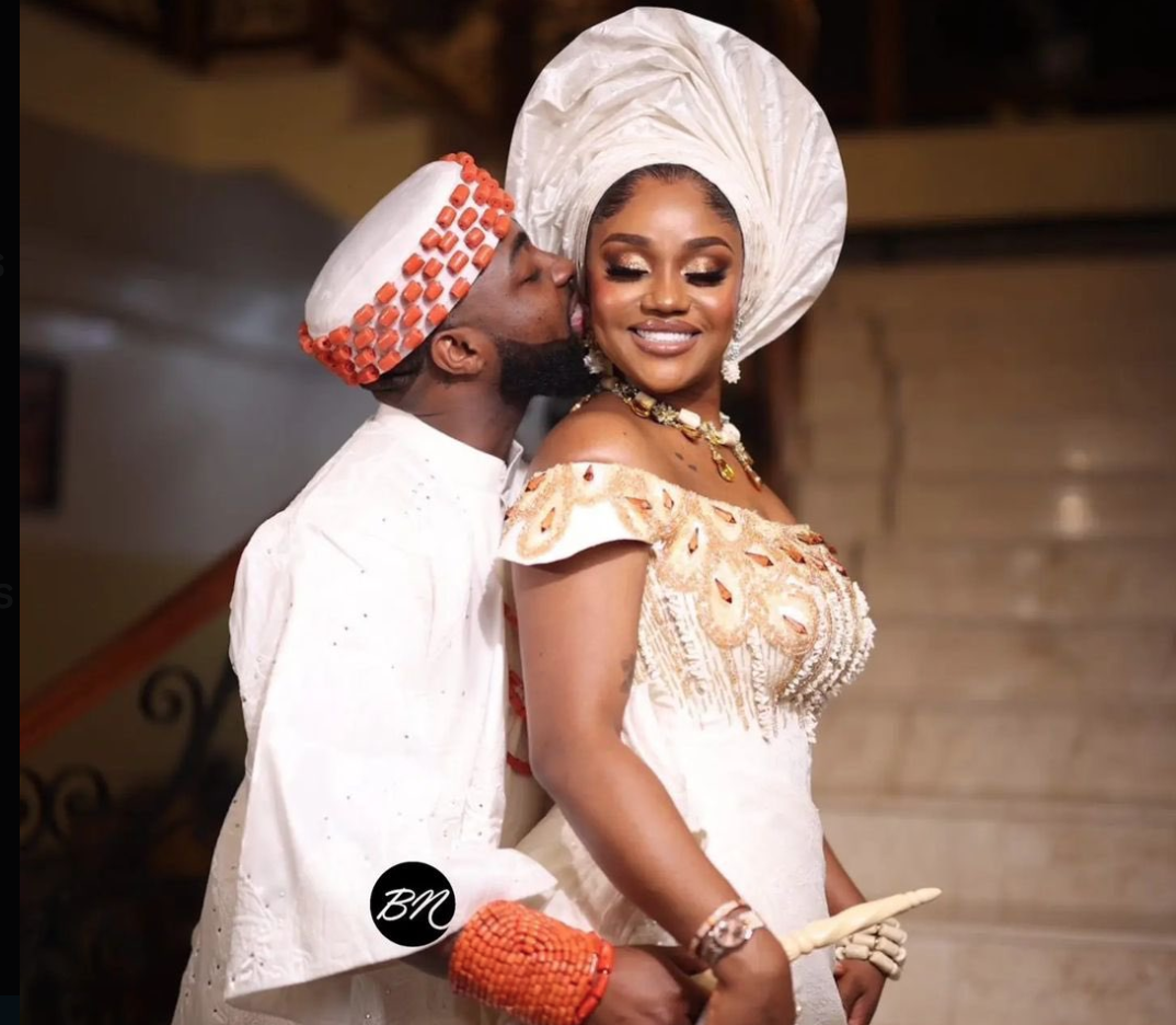 Davido fixes date for white wedding with Chioma (See date)