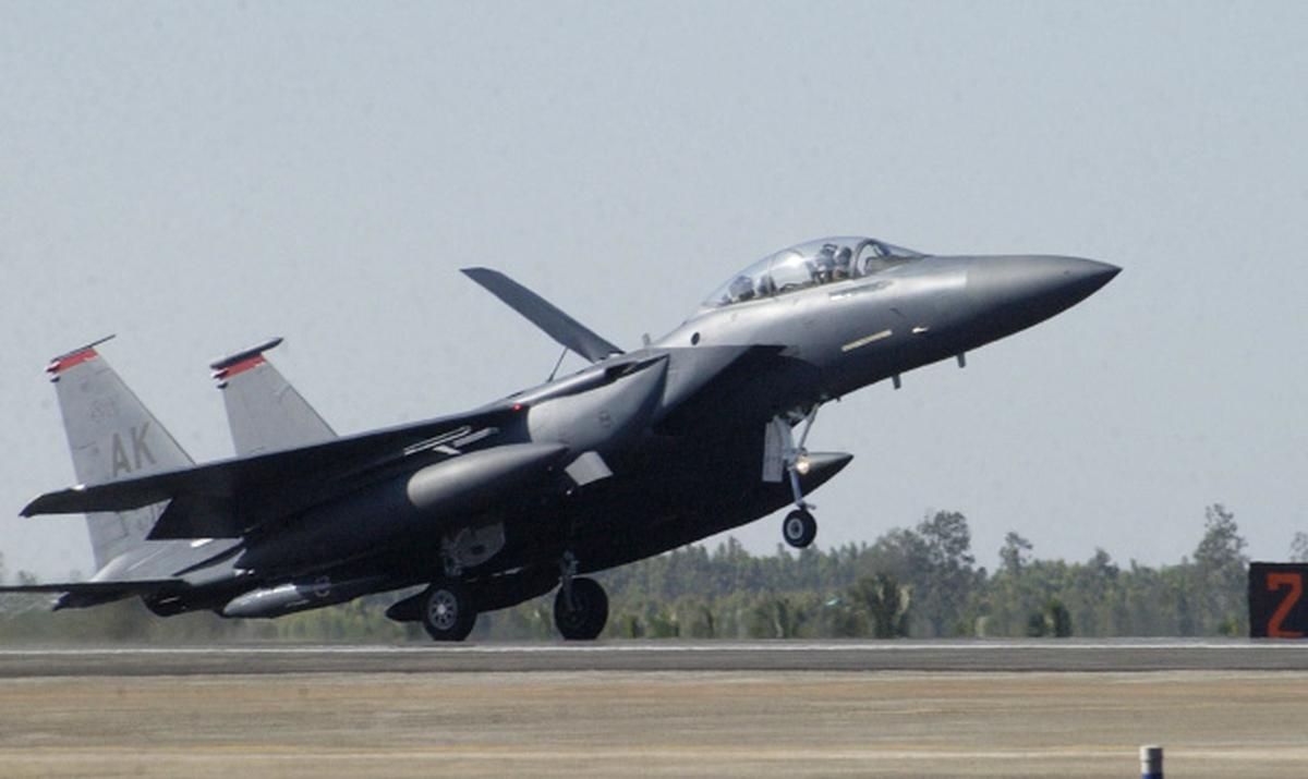 BREAKING: Pilots feared killed as Russian military jet crashes