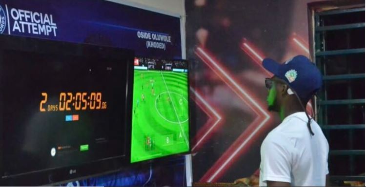 Nigerian breaks GWR after 3-day gaming marathon