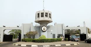 Electricity Supply: UI students protest load shedding on campus