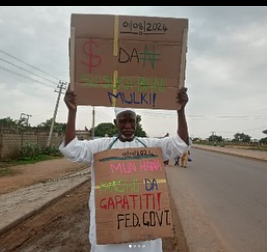 Elderly man takes to Kano streets to stage hunger protest