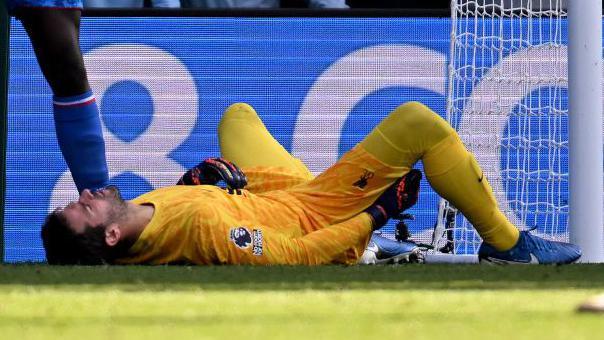 Liverpool keeper Alisson out for six weeks with injury