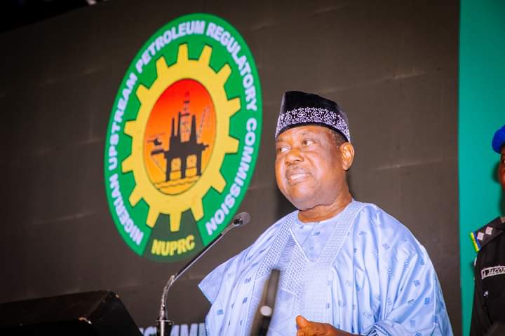 Cabinet reshuffle: All handing over, take over must be completed by October 30 — SGF